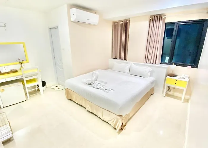 Hotel Abcyq 3*