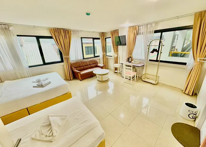 Hotel Abcyq 3*